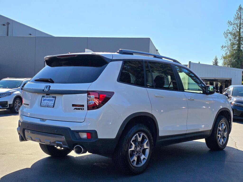 Certified 2023 Honda Passport TrailSport image 11