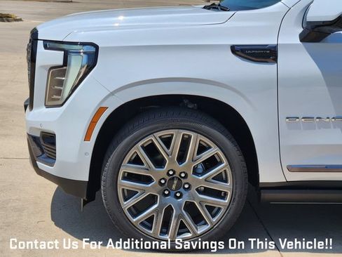 New 2026 GMC Yukon XL Denali Ultimate w/ LPO, Floor Liner Package AWD/4WD image 5