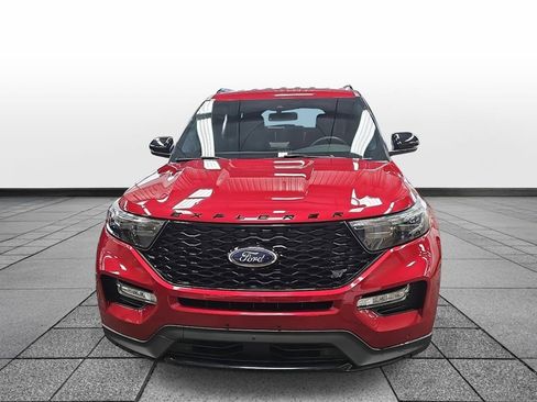 Used 2020 Ford Explorer ST w/ Premium Technology Package image 2