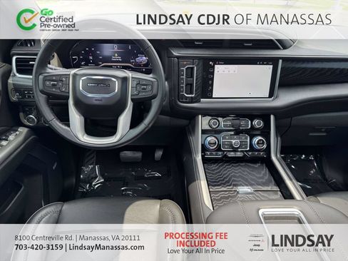 Used 2024 GMC Yukon XL Denali AWD/4WD image 22