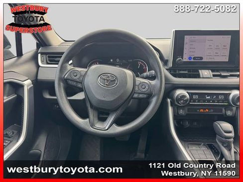 Certified 2025 Toyota RAV4 XLE AWD/4WD image 17