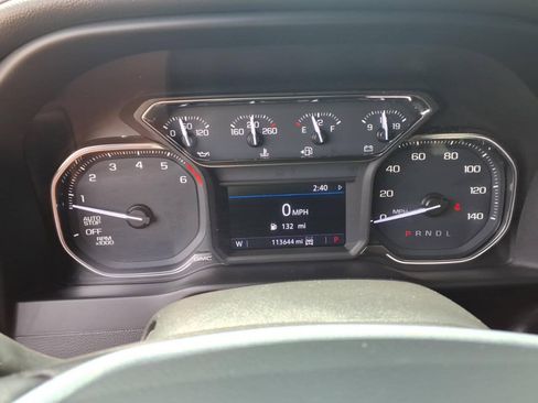 Used 2019 GMC Sierra 1500 SLE w/ X31 Off-Road Package AWD/4WD image 13