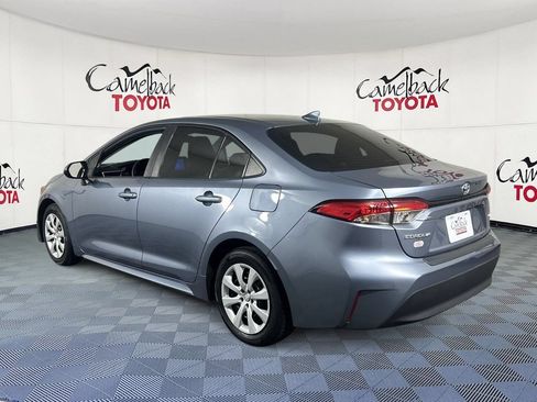 Used 2024 Toyota Corolla LE FWD image 5