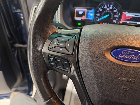 Used 2016 Ford Explorer XLT w/ Equipment Group 202A image 25