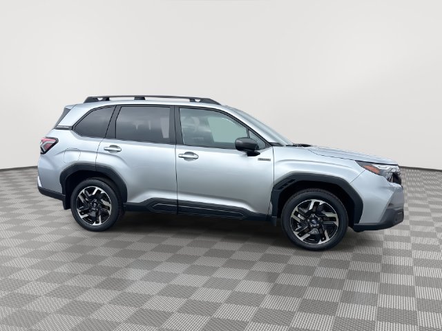 Used 2026 Subaru Forester Premium AWD/4WD image 13