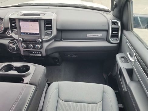 Used 2022 RAM 1500 Big Horn AWD/4WD image 27
