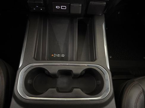 Used 2022 GMC Sierra 1500 AT4 w/ AT4 Premium Package image 19