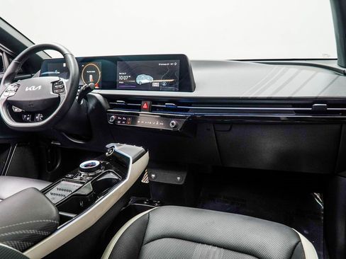 Used 2024 Kia EV6 GT-Line image 18