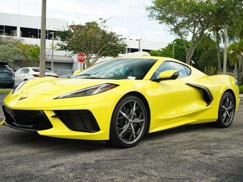 Used 2022 Chevrolet Corvette Stingray Preferred Cpe w/ 2LT RWD image 3