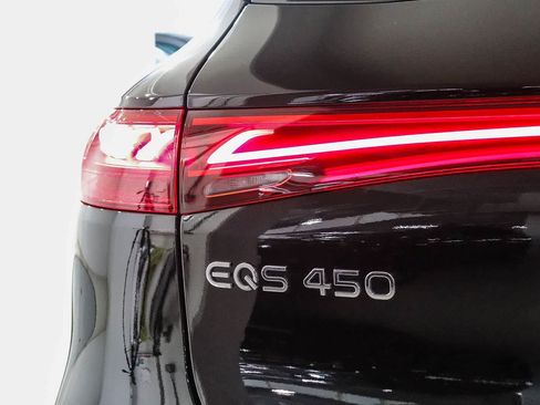 Certified 2023 Mercedes-Benz EQS 450+ 4MATIC SUV image 11