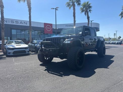 Used 2022 Jeep Gladiator Rubicon w/ Trailer Tow Package AWD/4WD image 1