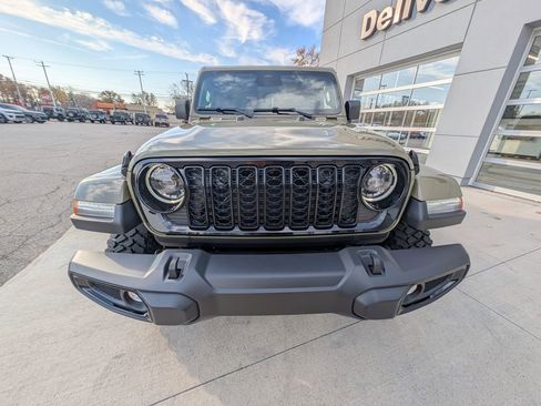 New 2026 Jeep Gladiator Willys AWD/4WD image 11