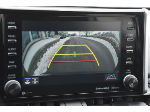 Used 2021 Toyota RAV4 XLE w/ Convenience Package image 21