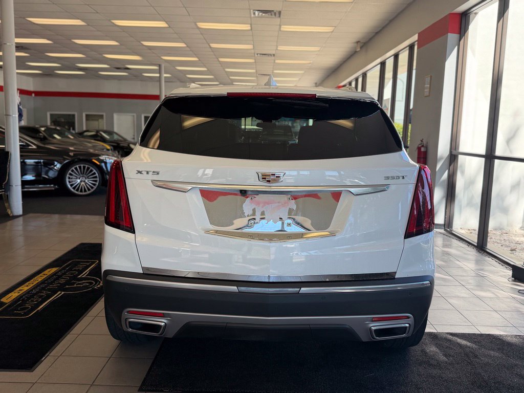 Used 2022 Cadillac XT5 Premium Luxury FWD image 5
