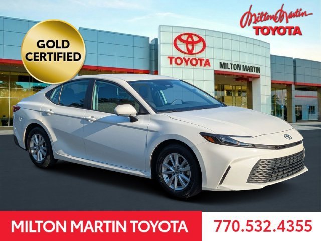 Certified 2025 Toyota Camry LE FWD image 1