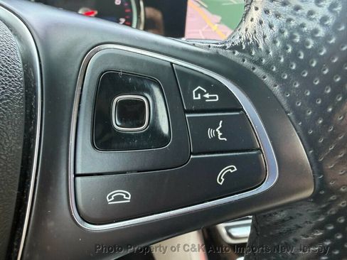 Used 2018 Mercedes-Benz E 400 4MATIC Wagon w/ Premium 2 Package (Q02) image 29