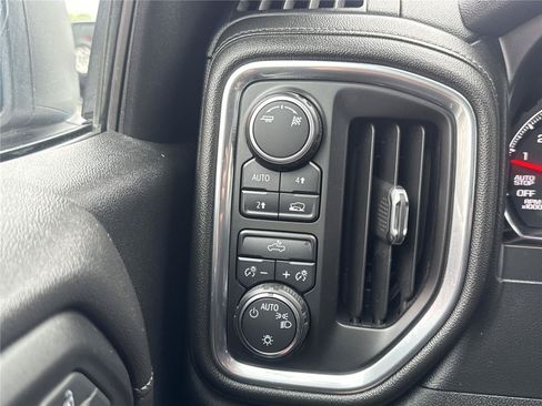 Used 2019 Chevrolet Silverado 1500 LT w/ All-Star Edition AWD/4WD image 18