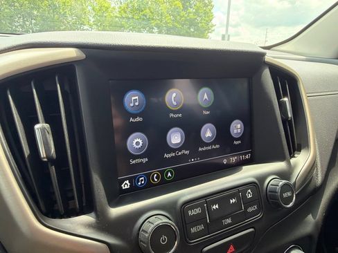 Certified 2018 GMC Terrain Denali w/ Advanced Safety Package FWD image 33