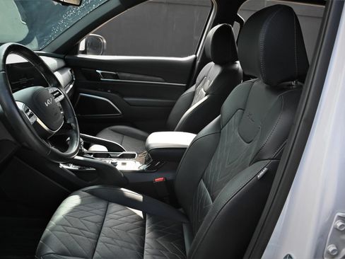 Used 2024 Kia Telluride EX X-Line AWD/4WD image 11