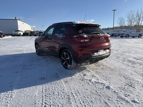 Used 2023 Chevrolet TrailBlazer RS w/ Sun and Liftgate Package image 5