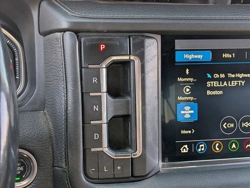 Used 2021 GMC Yukon XL Denali AWD/4WD image 11