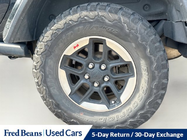 Used 2018 Jeep Wrangler Rubicon AWD/4WD image 37