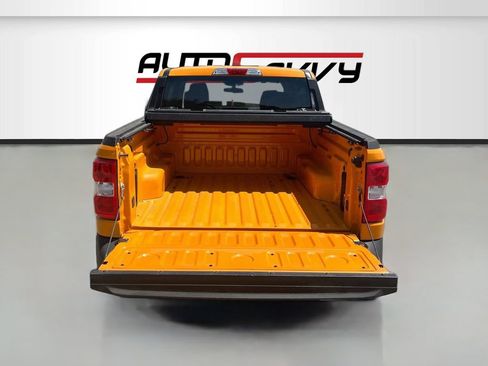 Used 2026 Ford Maverick XLT w/ XLT Luxury Package FWD image 24
