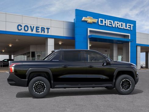 New 2026 Chevrolet Silverado EV Trail Boss image 5