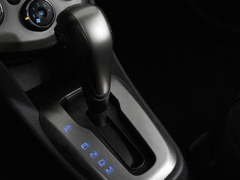 Used 2014 Chevrolet Sonic LT image 25