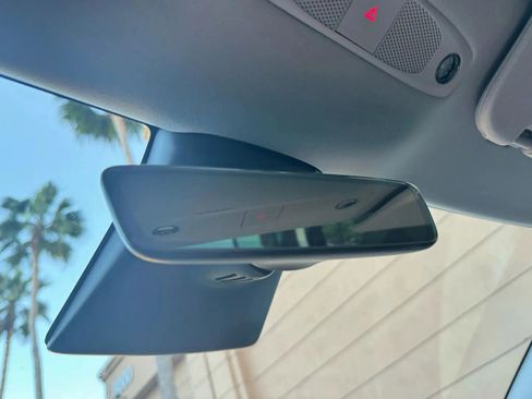 Used 2023 Tesla Model 3 Standard Range image 37