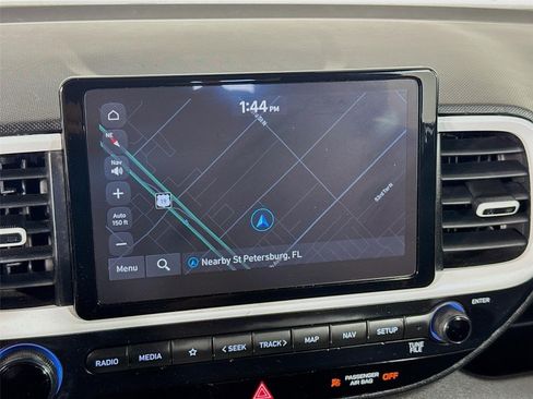Used 2023 Hyundai Venue Limited w/ Cargo Package FWD image 15