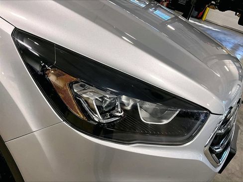 Used 2018 Ford Escape SE w/ SE Sport Appearance Package AWD/4WD image 34