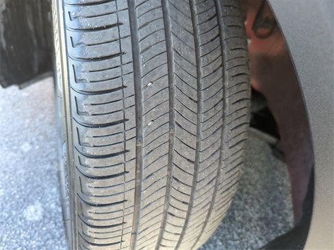 Used 2025 Kia K4 LXS image 42