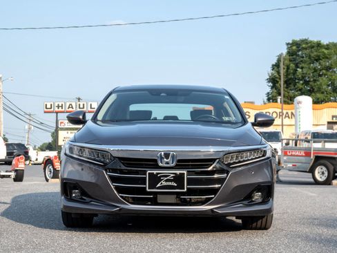 Used 2022 Honda Accord Touring image 4