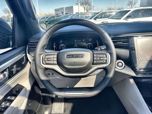 New 2026 Jeep Grand Wagoneer 2WD w/ Premium Group I image 18