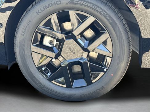 New 2026 Kia EV9 Land w/ Nightfall Edition Package image 34