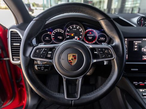 Certified 2021 Porsche Cayenne image 28