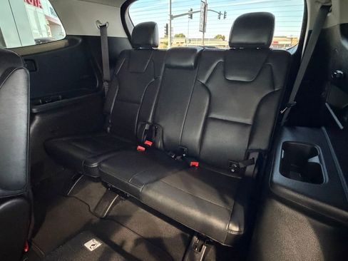 Used 2022 Kia Telluride S FWD image 32