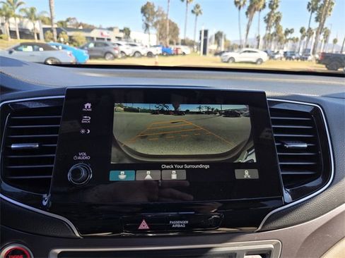 Used 2022 Honda Pilot Special Edition image 11