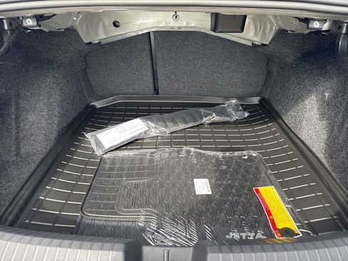 New 2025 Volkswagen Jetta SEL image 21