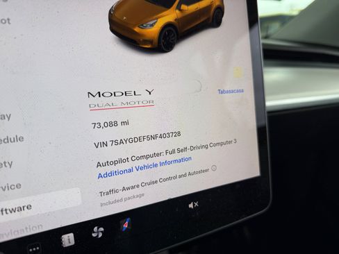 Used 2022 Tesla Model Y Performance AWD/4WD image 21
