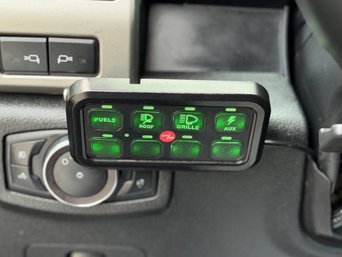 Used 2019 Ford F350 Lariat w/ Chrome Package AWD/4WD image 23