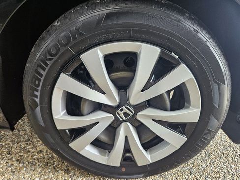 Used 2024 Honda Civic LX image 30