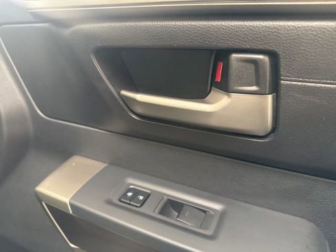Used 2022 Toyota Tundra SR5 RWD image 7