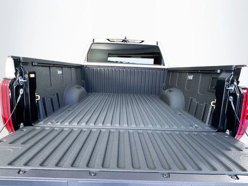 Used 2025 Toyota Tundra Platinum image 14