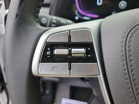 Certified 2025 Kia Telluride EX w/ EX Captain's Chair Package FWD image 16