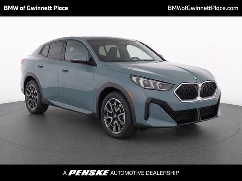 Certified 2026 BMW X2 xDrive28i AWD/4WD image 1