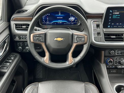 Used 2024 Chevrolet Suburban High Country w/ Premium Package 2 image 16