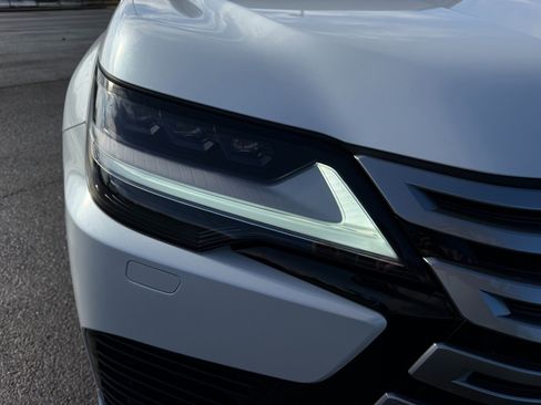 Used 2023 Lexus LX 600 4WD w/ Luxury Package image 57