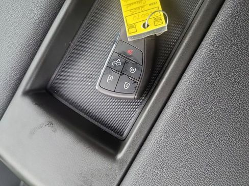 New 2025 Chevrolet Silverado 1500 LT w/ Z71 Off-Road Package image 28